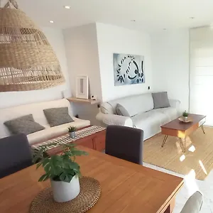 Bright Near The And Barcelona By Train Appartement El Masnou